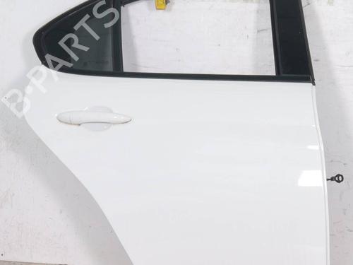 right-rear-door-alfa-romeo-giulia-952_-2015-28192738 main image