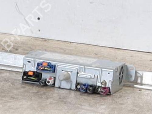 Used Radio JEEP AVENGER (J2) Electric (156 hp) 29892642