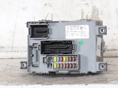 fuse-box-fiat-500-312_-2007-37258661 main image
