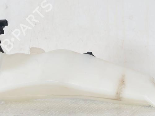 Used Windscreen washer tank FIAT 600e / 600 (365_, 364_) Electric (156 hp) 30738798