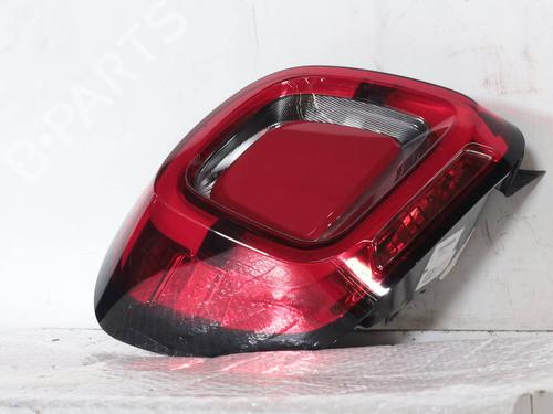 left-taillight-fiat-500x-334_-2014-31902173 main image