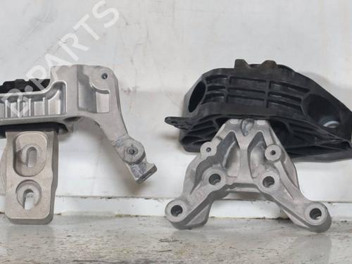 Used Engine mount ALFA ROMEO JUNIOR (626_, 627_) Mild Hybrid (136 hp) 30662884