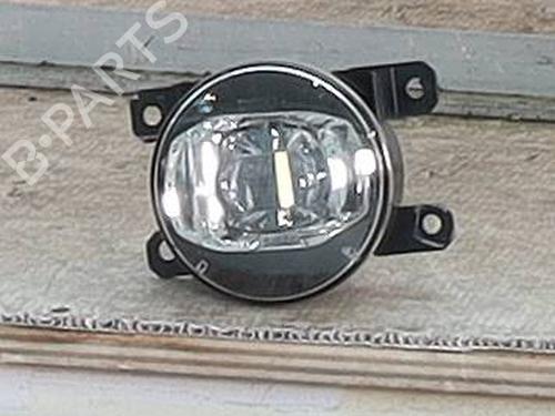 right-front-fog-light-jeep-renegade-suv-bu-b1-bv-2014-27684895 main image