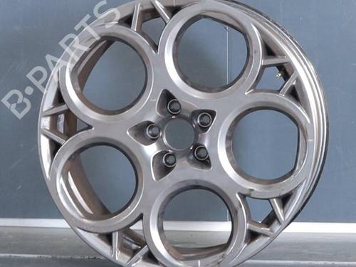 rim-alfa-romeo-tonale-965_-2022-33055355 main image