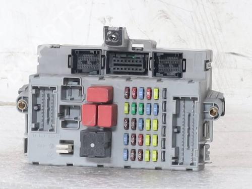 fuse-box-fiat-croma-194_-2005-2006-2007-2008-2009-2010-2011-36217865 main image