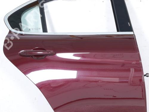 right-rear-door-alfa-romeo-giulia-952_-2015-26162908 main image