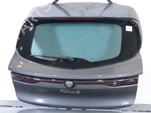 tailgate-alfa-romeo-tonale-965_-2022-31136057 main image
