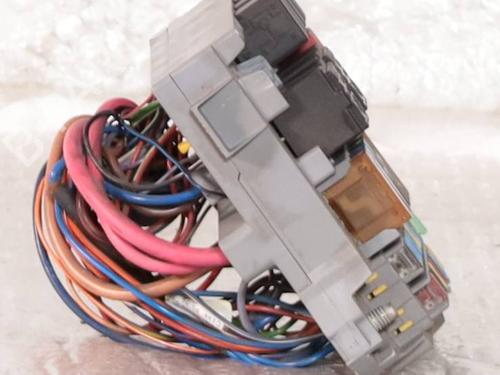 Fuse box FIAT PANDA (169_) 1.2 (169.AXB11, 169.AXB1A) | BP40443063E1 - Image 2