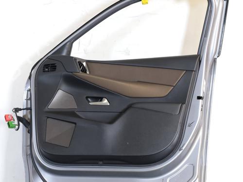 Porta frente direita DS DS 3 / DS 3 CROSSBACK (UR_, UC_, UJ_) 1.2 PureTech 100 (URHNKK, URHNEK) | BP30738730C3