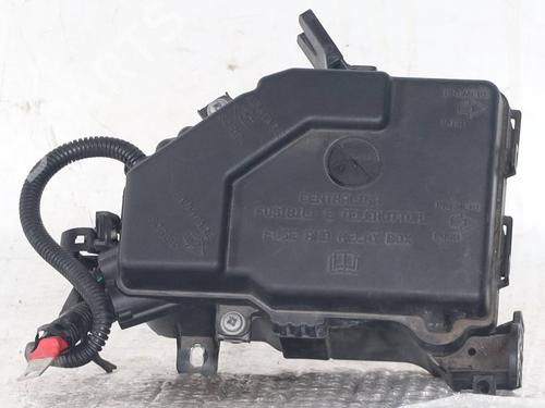 fuse-box-alfa-romeo-giulietta-940_-2010-2011-2012-2013-2014-2015-2016-2017-2018-2019-2020-36774173 main image