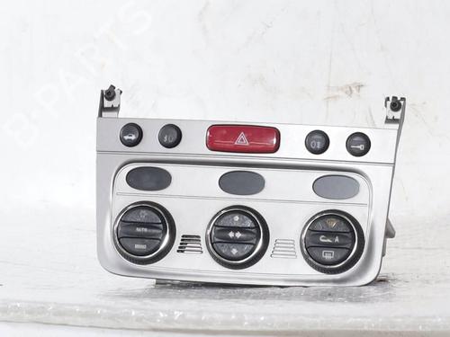 Used Climate control Climate control 36070412 36070412