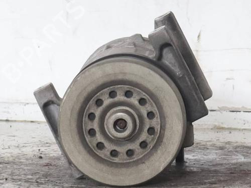 Used AC compressor AC compressor FIAT GRANDE PUNTO (199_) 1.2 (65 hp) 33537658 33537658