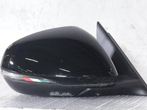 right-mirror-alfa-romeo-tonale-965_-2022-36217849 main image
