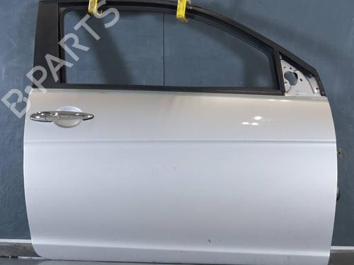 Used Right front door LANCIA YPSILON (843_) 1.3 JTD (843.AXD11, 843.AXD1A) (70 hp) 31647845