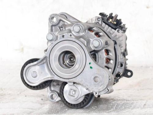 Used Alternator Alternator FIAT PANDA (312_, 319_) 1.0 Mild Hybrid (312.PYD1B) (69 hp) 31647736 31647736