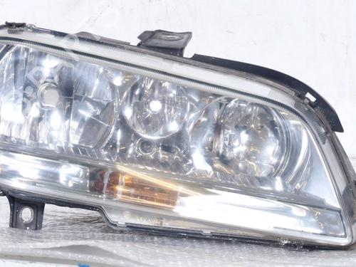 Used Right headlight Right headlight FIAT MULTIPLA (186_) 1.9 JTD 115 (115 hp) 31135623 31135623
