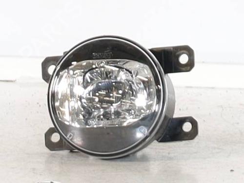 left-front-fog-light-jeep-renegade-suv-bu-b1-bv-2014-23883538 main image