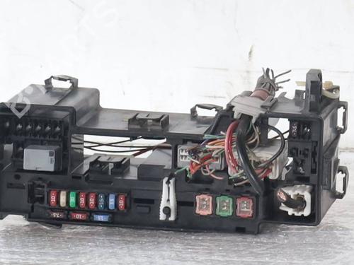 Used Fuse box Fuse box CITROËN C1 (PM_, PN_) 1.0 (68 hp) 33951424 33951424