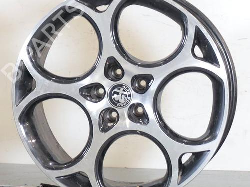 rim-alfa-romeo-tonale-965_-2022-30738681 main image