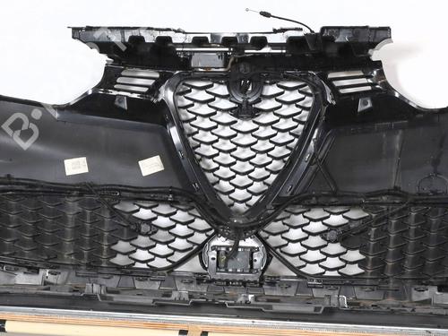 Used Front bumper ALFA ROMEO TONALE (965_) 1.5 Mild Hybrid (160 hp) 22763294