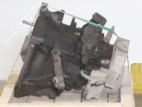 Used Gearbox Gearbox FIAT PANDA (169_) 1.2 (169.AXB11, 169.AXB1A) (60 hp) 25897848 25897848