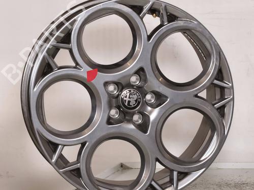 rim-alfa-romeo-tonale-965_-2022-29331461 main image