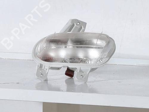 Used Right daytime light Right daytime light JEEP RENEGADE SUV (BU, B1, BV) 1.3 PHEV 4Xe (190 hp) 29041118 29041118