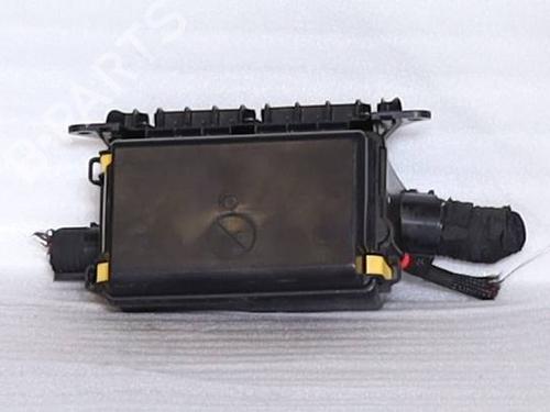 Used Fuse box Fuse box 39199233 39199233