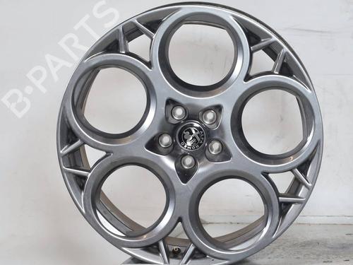 rim-alfa-romeo-tonale-965_-2022-30738539 main image