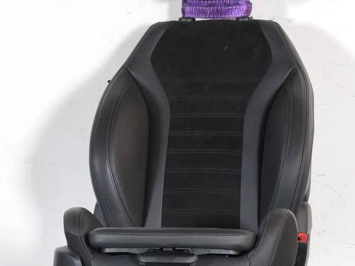 right-front-seat-alfa-romeo-stelvio-949_-2016-30859211 main image