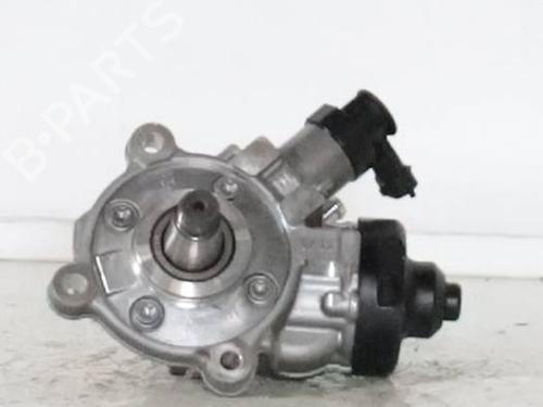 Used Injection pump Injection pump ALFA ROMEO GIULIA (952_) 2.2 D (952AEM250, 952AEA250) (150 hp) 26581444 26581444