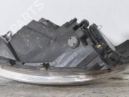Used Right headlight MITSUBISHI L200 (K3_T, K2_T, K1_T, K0_T) 2.5 TD 4WD (K34T) (87 hp) 30305030