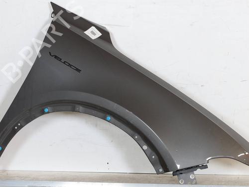 right-front-fenders-alfa-romeo-tonale-965_-2022-23441245 main image