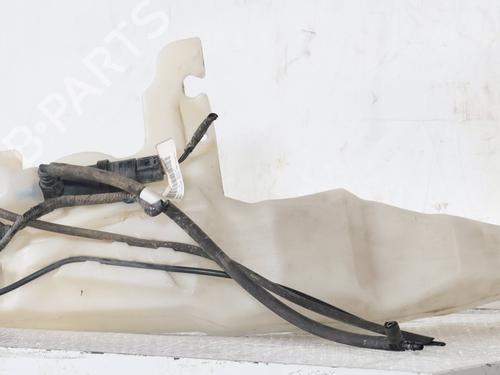 Sprinklertank Sprinklertank JEEP GRAND CHEROKEE IV (WK, WK2) 3.0 CRD V6 4x4 (250 hp) 36797880 36797880