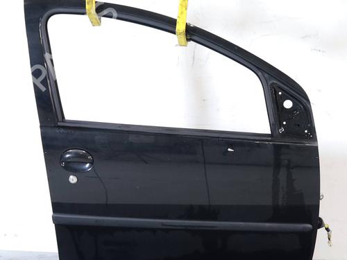 Used Right front door Right front door PEUGEOT 107 (PM_, PN_) 1.0 (68 hp) 31941886 31941886