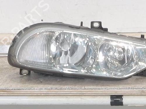 Used Right headlight Right headlight ALFA ROMEO 156 (932_) 1.8 16V T.SPARK (932.A3100) (140 hp) 30304968 30304968