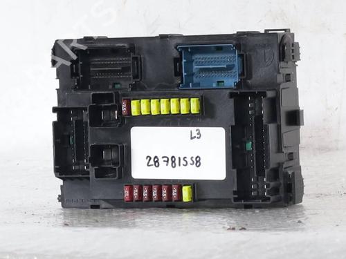 Used Fuse box Fuse box JEEP COMPASS (MP, M6, MV, M7) 1.3 HYBRID 4X4 (190 hp) 36217124 36217124