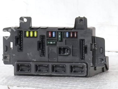 Used Fuse box Fuse box FIAT PANDA (169_) 1.2 (169.AXB11, 169.AXB1A) (60 hp) 33951452 33951452