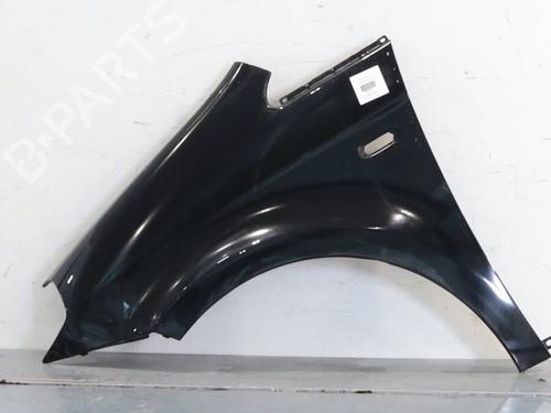 left-front-fenders-lancia-musa-350_-2004-2005-2006-2007-2008-2009-2010-2011-2012-36568179 main image