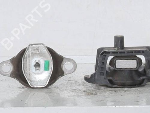 Used Engine mount FIAT 500e (332_) Elektro (FA1) (95 hp) 29618072
