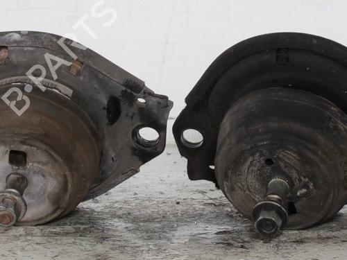 Used Engine mount Engine mount JEEP GRAND CHEROKEE IV (WK, WK2) 3.0 TD V6 4x4 (243 hp) 29826556 29826556