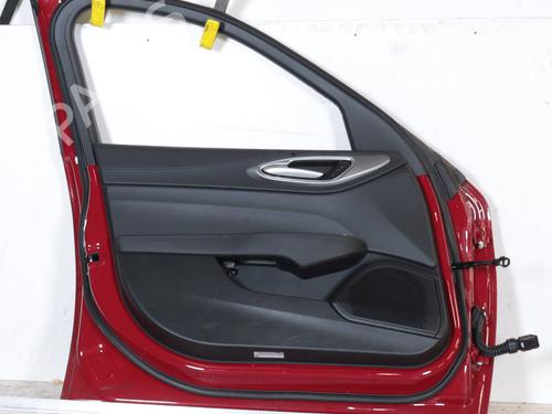 left-front-door-alfa-romeo-giulia-952_-2015-23103981 main image