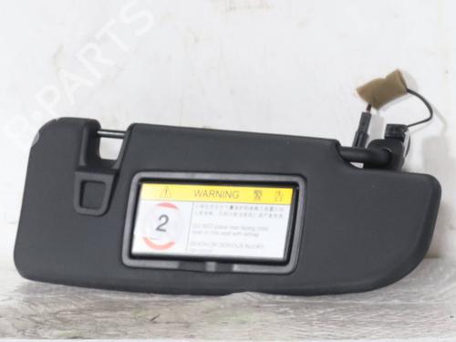 right-sun-visor-alfa-romeo-giulia-952_-2015-31793596 main image