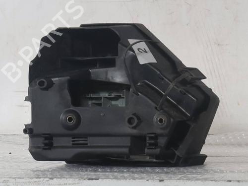 Used Fuse box Fuse box FIAT IDEA (350_) 1.4 16V (95 hp) 33284594 33284594