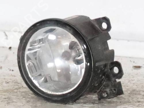 right-front-fog-light-jeep-renegade-suv-bu-b1-bv-2014-26709944 main image