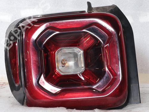 right-taillight-jeep-renegade-suv-bu-b1-bv-2014-33118441 main image