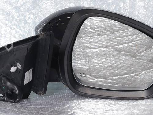 right-mirror-alfa-romeo-stelvio-949_-2016-39261986 main image