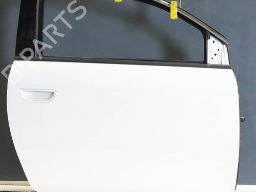 right-front-door-fiat-500e-332_-2020-30084295 main image