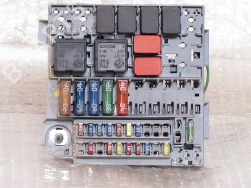 Used Fuse box Fuse box FIAT PANDA (169_) 1.2 (169.AXB11, 169.AXB1A) (60 hp) 40215463 40215463