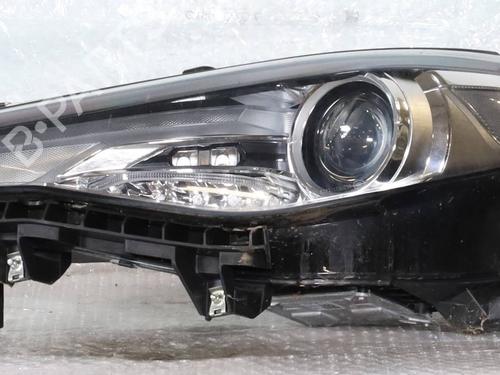 left-headlight-alfa-romeo-giulia-952_-2015-40039713 main image